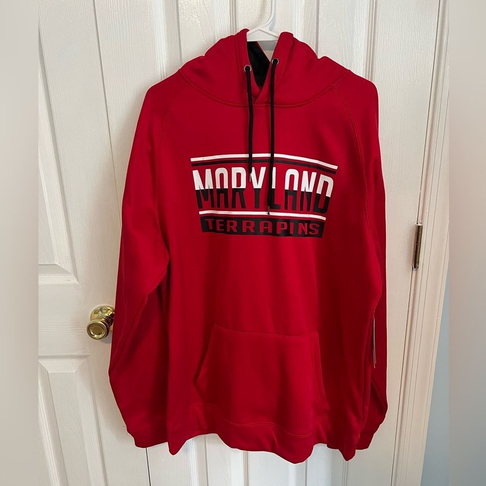 NWT Maryland Colosseum Mens XL Red Polyester Long Sleeve Hoodie